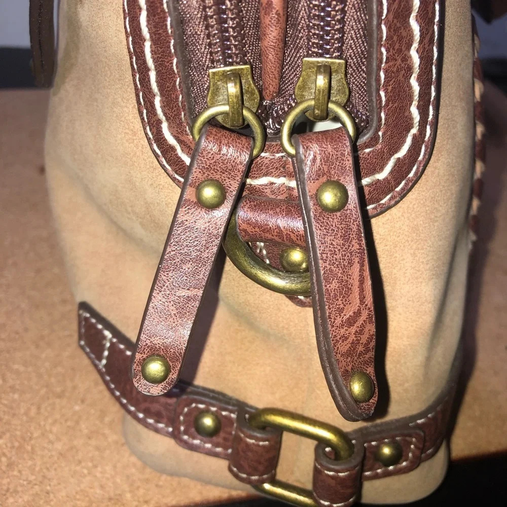 BOC SuedeLeather HandbagPurse BrownTan 2 Zip Openings No Shoulder Strap - Picture 7 of 11